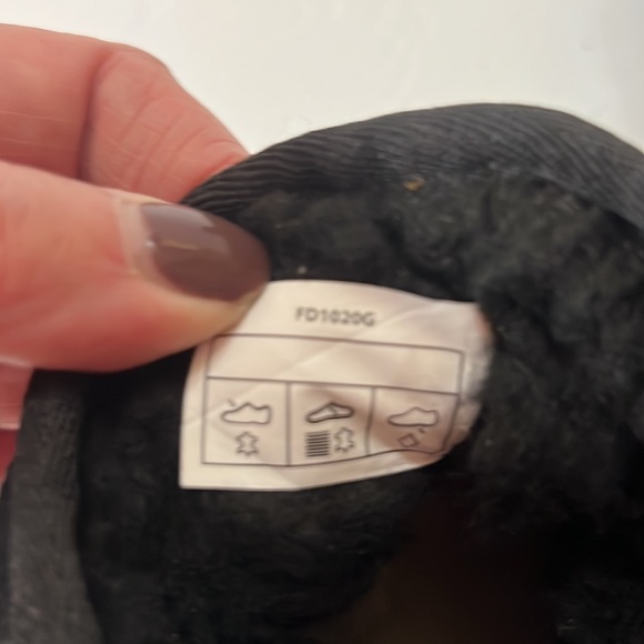 Koolaburra by UGG Mini II Black and Leopard Boots - Picture 9 of 11